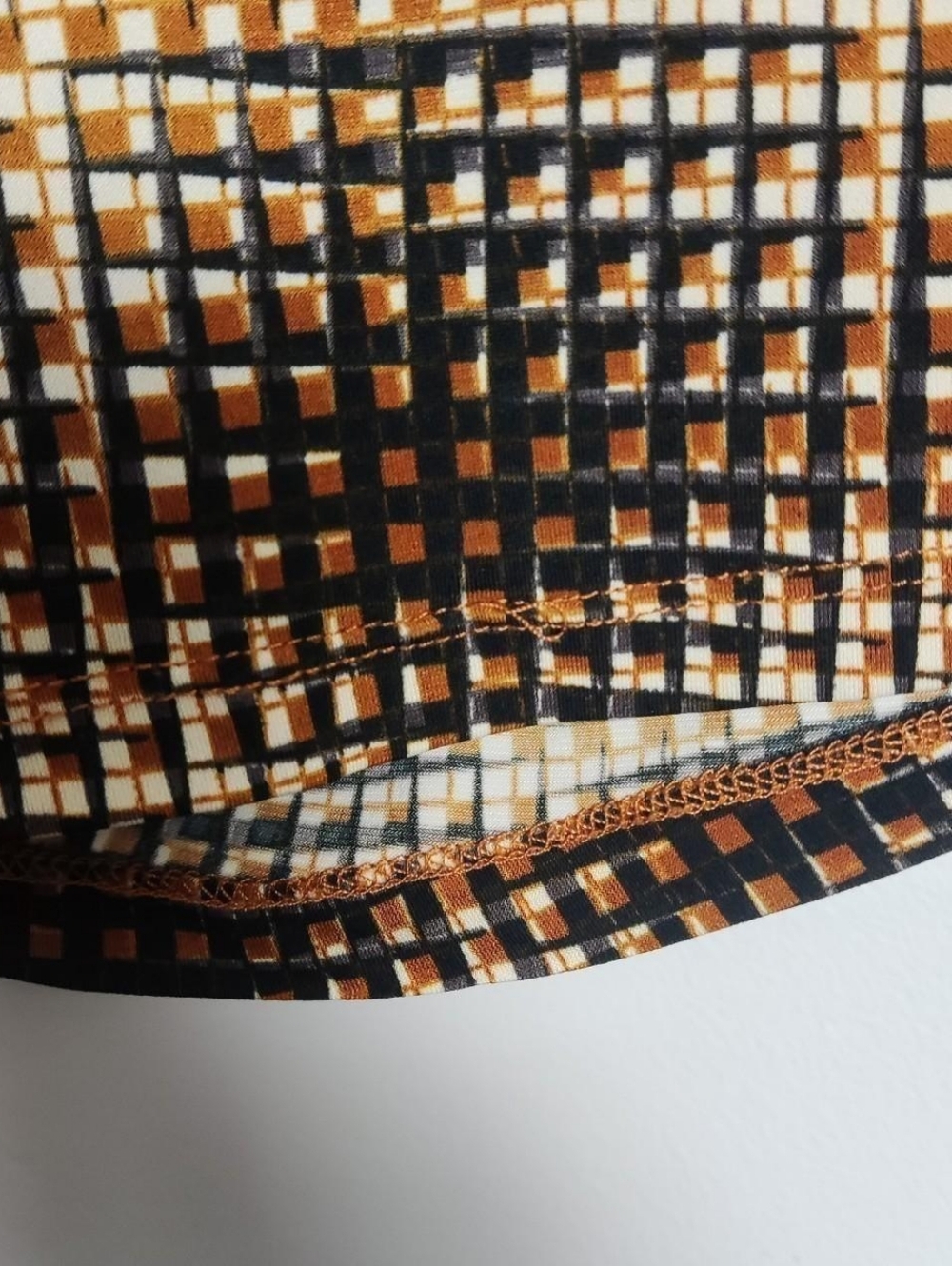 Brown Square Patterned Tank Top - Picture 7 of 7